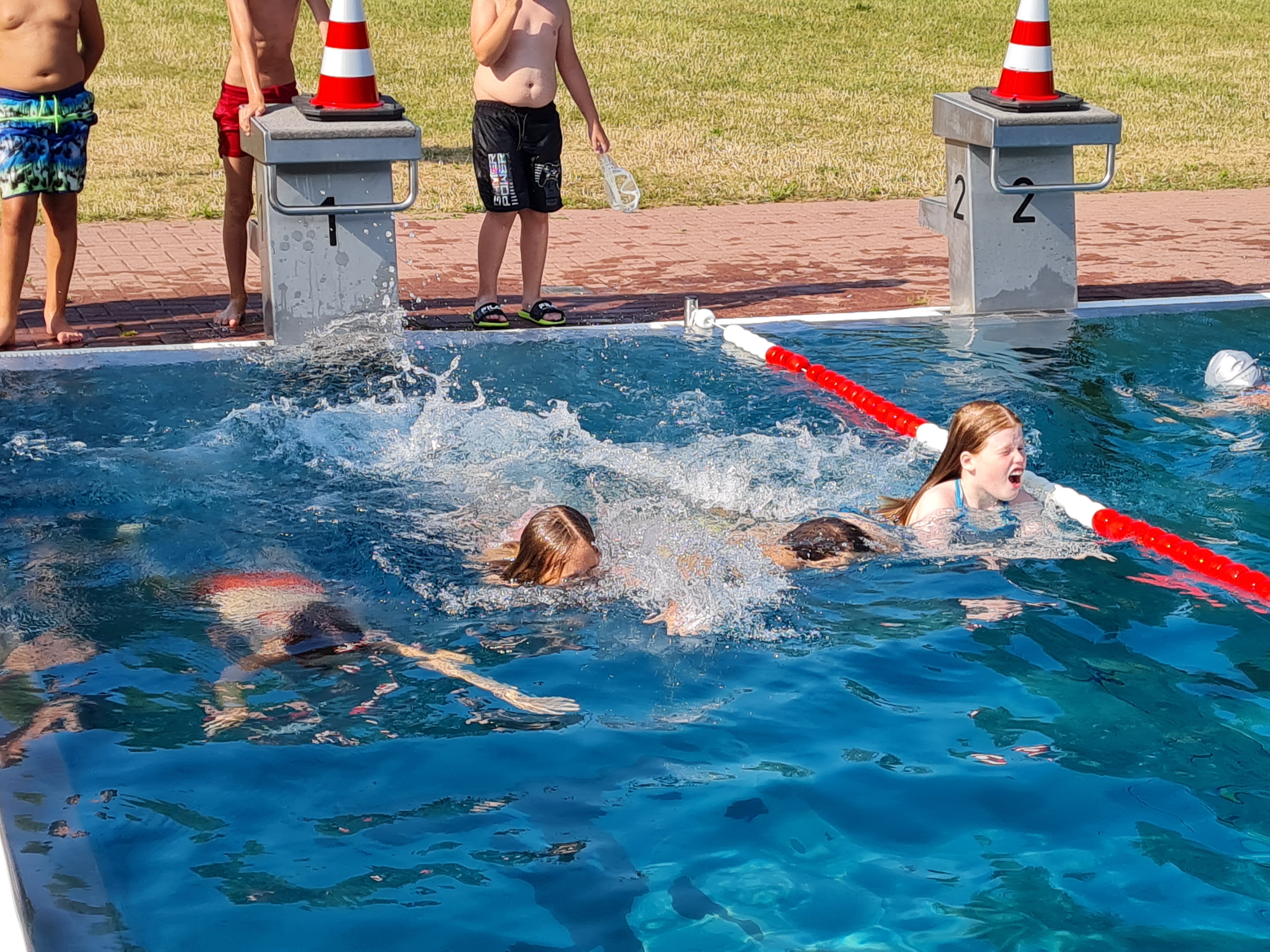 Schwimmtag in der Grundschule am 11.07.2023
